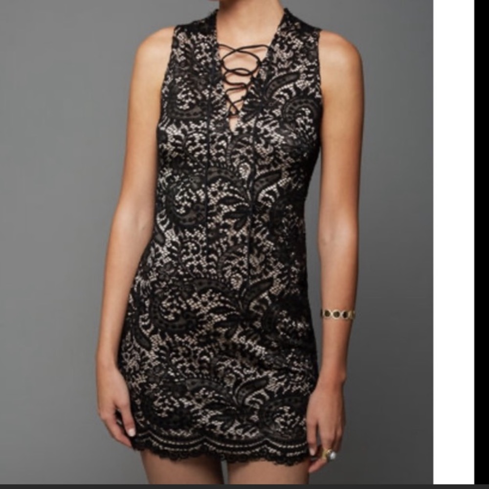 Abbeline Black Lace South Moon Under Dress Size Medium
